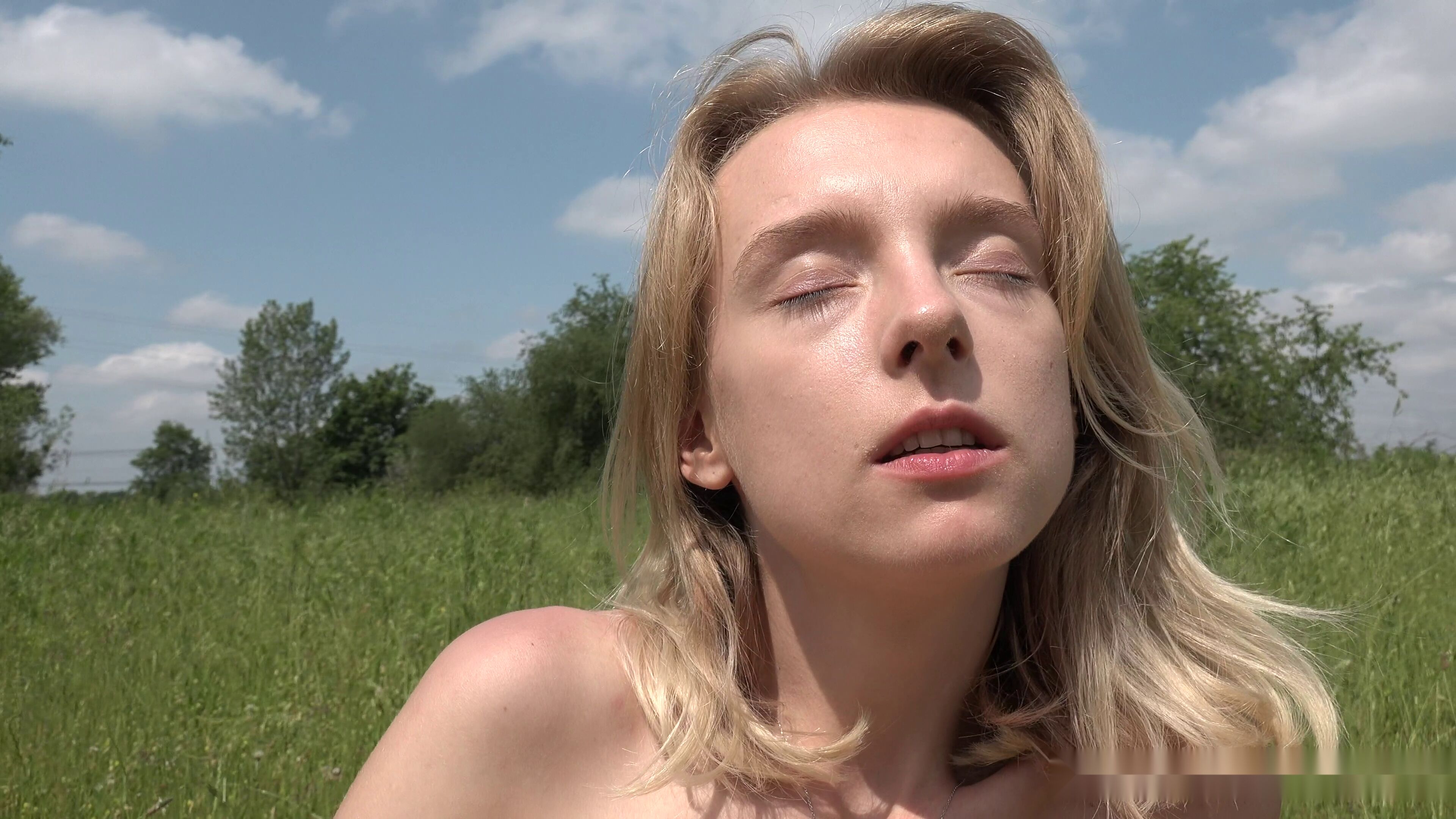 Teen Outdoor POV